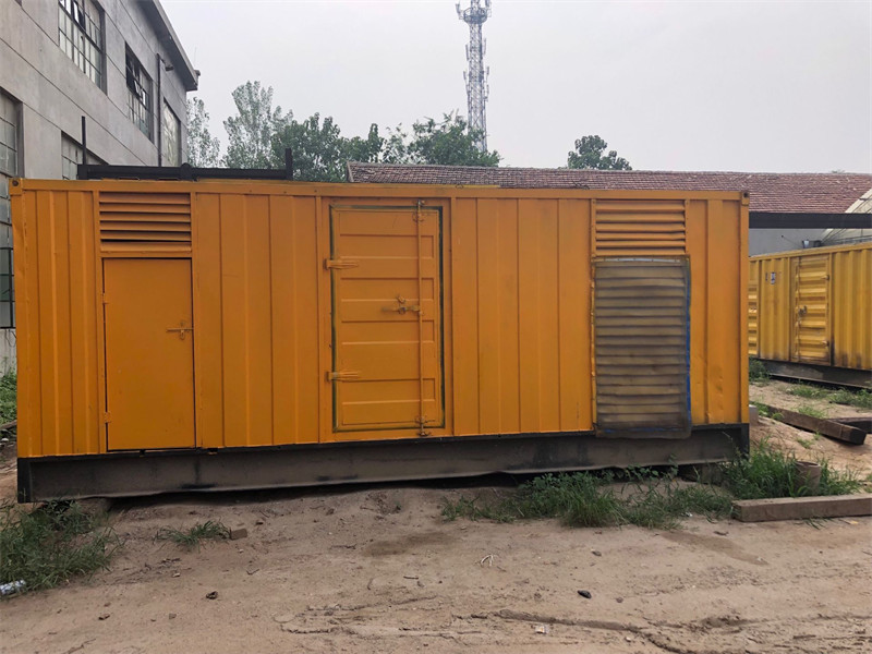 定州柴油发电机如何判断新机油是否已经完全充满机油滤清器？