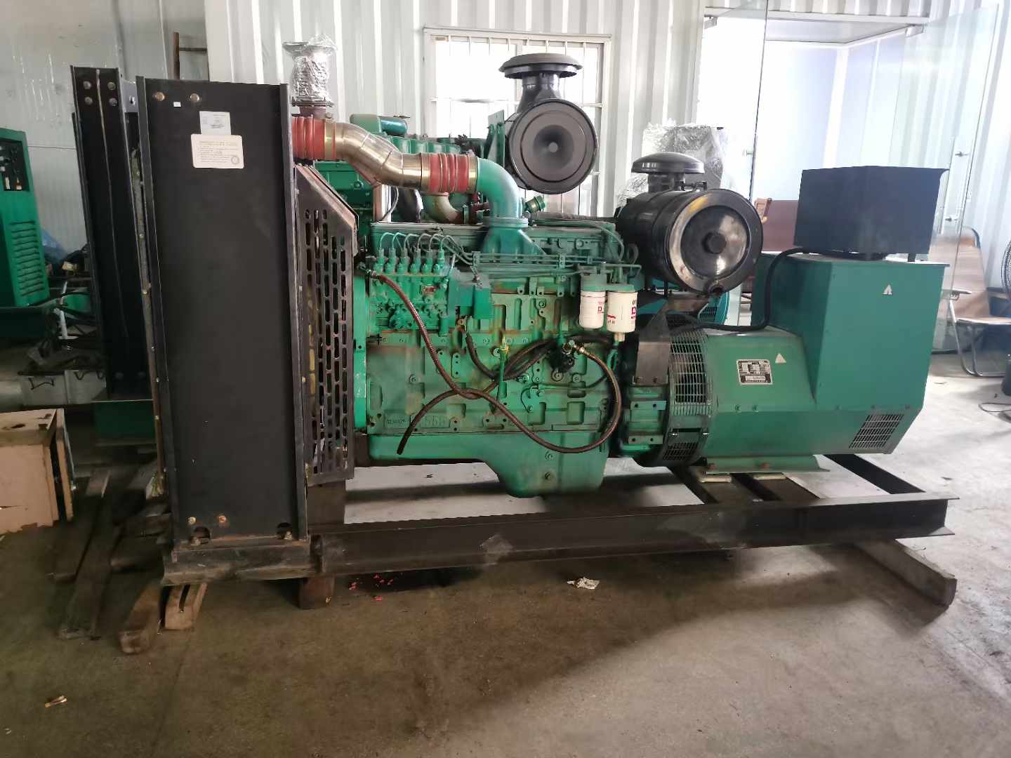 定州发电机租赁如何确定电缆的承载电流是否在安全范围内？