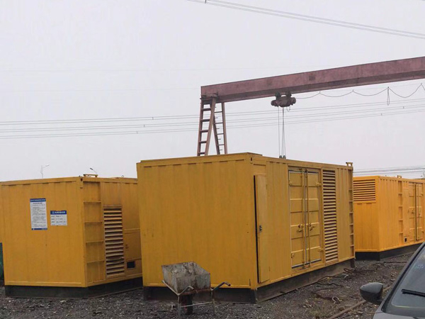 定州100kw柴油发电机组每小时油耗？